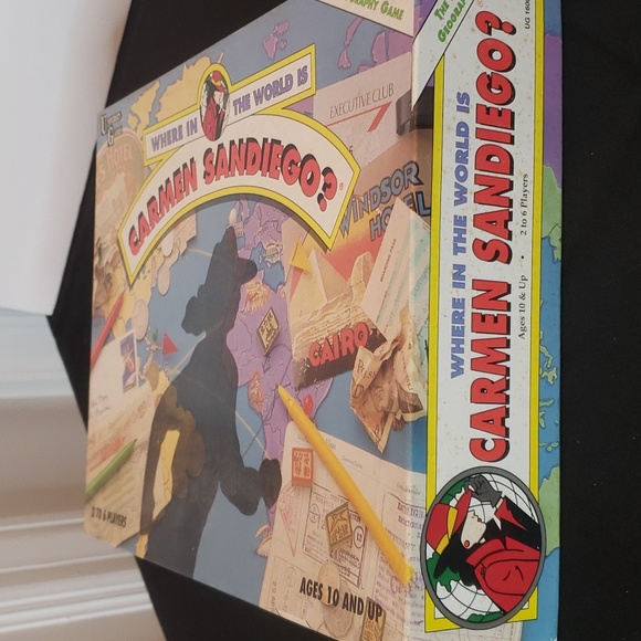 Where In The World Is Carmen Sandiego? Vintage Board Game 1992 TV Show - Picture 2 of 10